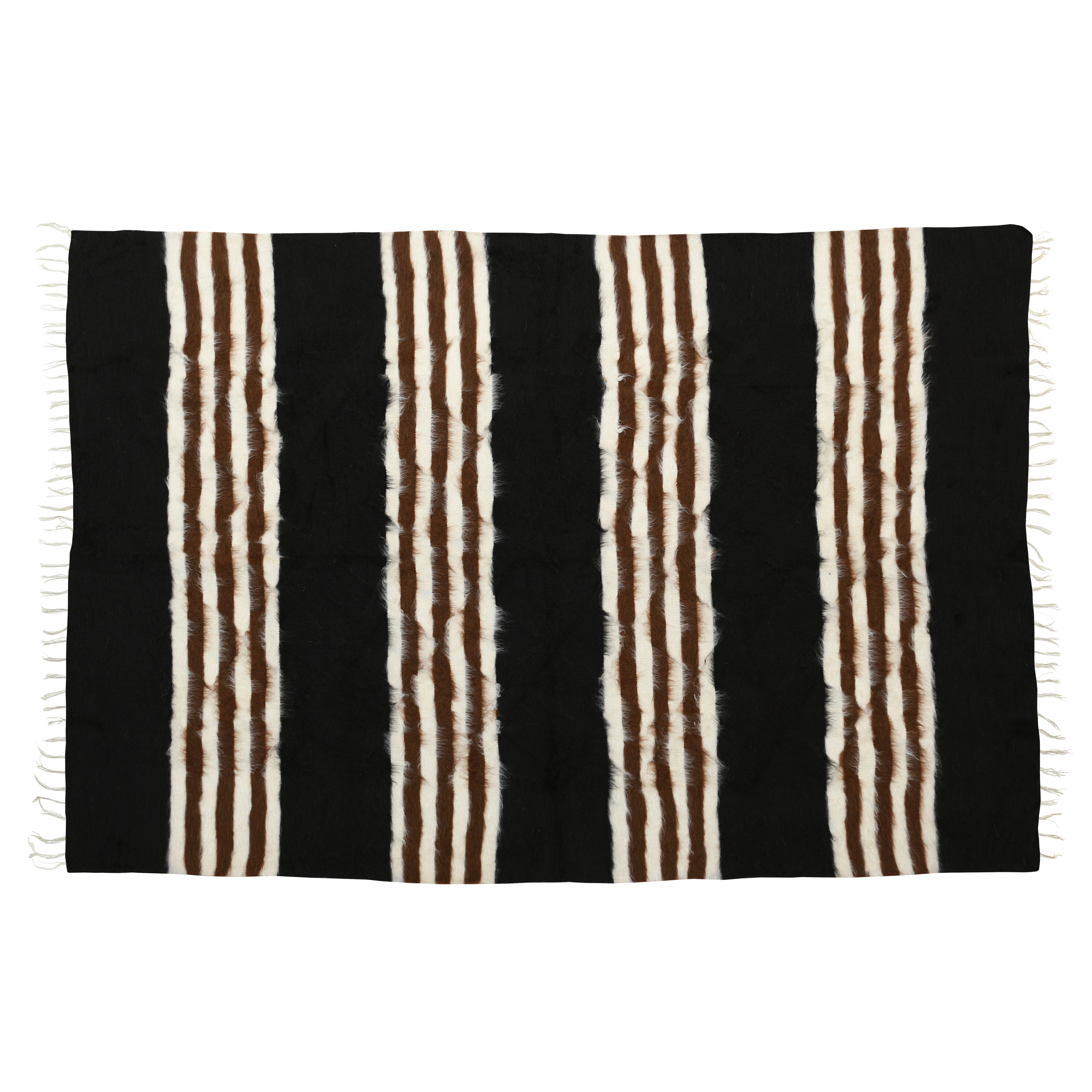 Overview of the Safirnoir rug design featuring bold black and brown stripes on a white background